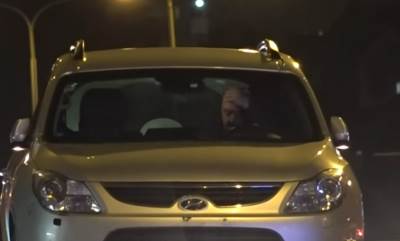  Haris Džinović bez šešira izgleda neprepoznatljivo 