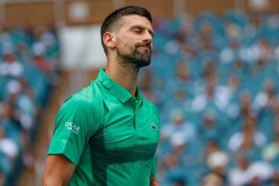 Novak nije ostao imun na fotku ove pjevačice: Utegla se u helanke, Đoković odmah reagovao 