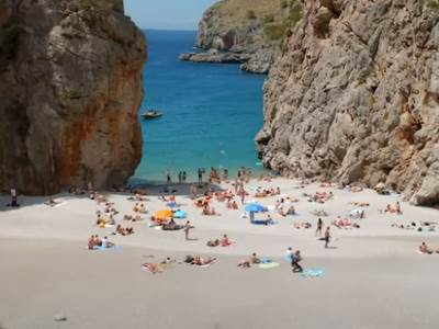  Ukoliko planirate odmor u Španiji morate da znate da na ovim plažama nikako ne palite cigaretu 