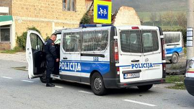  Maloljetnik iz Srbije uhvaćen sa robom vrijednom 5.000 eura 