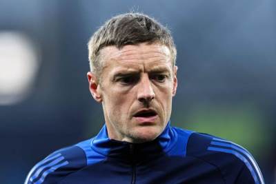 Džejmi Vardi se na društvenim mrežama izvinio navijačima Lestera zbog ispadanja iz Premijer lige   Džejmi Vardi se na društvenim mrežama izvinio navijačima Lestera zbog ispadanja iz Premijer lige