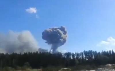 EKSPLOZIJA U VELIKOM RUSKOM SKLADIŠTU MUNICIJE I RAKETA 