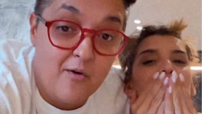  Marija i Jovana proslavljaju zagrljene, pljušte poljupci 