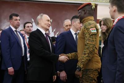  Vladimir Putin poslao je poseban avion za Ibrahima Traorea 