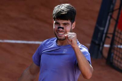  Karlos Alkaraz s trakom na nosu u finalu Rima 