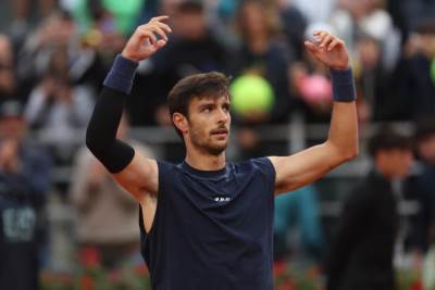   Muzeti u polufinalu Rolan Garosa 