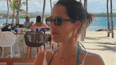  Dok se Švajni valja u pijesku sa plavušom, Ana Ivanović pokazala sa kim je na plaži 