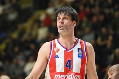  Miloš Teodosić najavio odlazak u penziju 