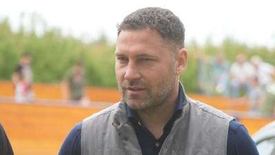  Duško Tošić pratio finale Kupa Srbije: Jelenin bivši uživao u loži, otkriveno i ko mu je pravio druš 
