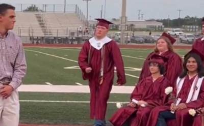  it snimak s mature, izblamirao se i zaradio pare 