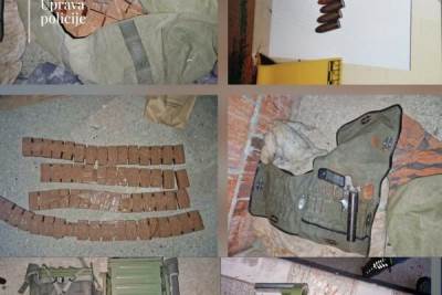  Savić uhapšen u Danilovgradu: Oduzeto više od 12 kg eksploziva, legitimacije ruske Kozačke organizacije, municija... 