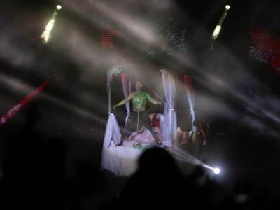  Kontroverzni reper šokirao nastupom 