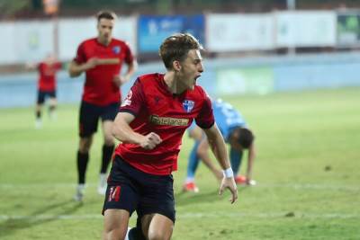   Dečić slavio protiv Sileksa  