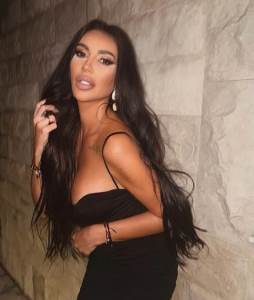  Katarina Grujić potkačila kolege zbog problema o kojem bruji pola estrade 