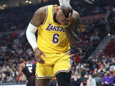  Navijač Lejkersa podnio tužbu protiv Lebrona: Sjeo pred kamere i otkrio kako ga je superstar Lejkers 