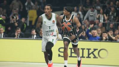  Pao drugi najveći potpis u istoriji: Milionski ugovor za NBA zvijezdu, Loni Voker dobio sve što je h 