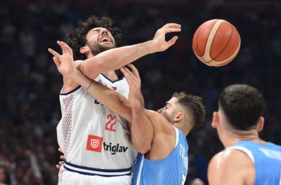  Micić dobio jasnu poruku iz Hapoela: Presjekli usred krize i priče o otkazima 