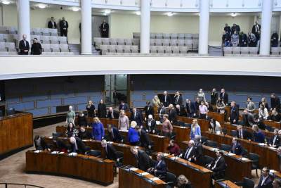  Poslanik pronađen mrtav 