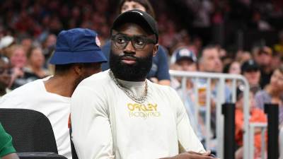  Uhapšen otac jednog od najplaćenijih u NBA: Sin ima 304 miliona $, a on izbo trenera zbog parkinga 