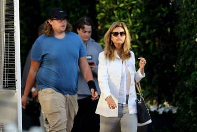  Sin Arnolda Švarcenegera neprepoznatljiv 