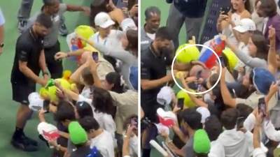  Navijač skakao i molio najvećeg da uradi nešto potpuno otkačeno 