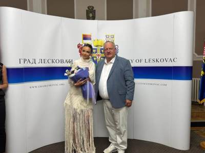  Breskvica senzacija u Leskovcu, dočekao je gradonačelnik 