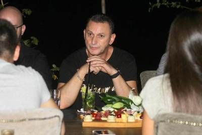  Pričao o estradnoj mafiji, a niko ne zna ni kako se zove 