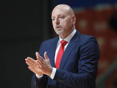  Saša Obradović novi trener Crvene zvezde  