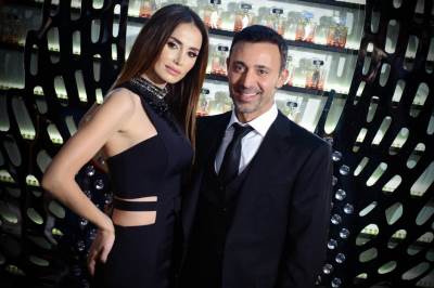  Poslije Emine oženio 20 godina mlađu 