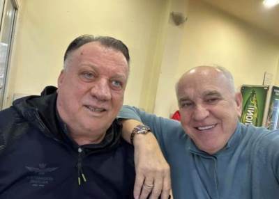  Menadžer posetio Halida Bešlića u bolnici, otkrio u kakvom je stanju 