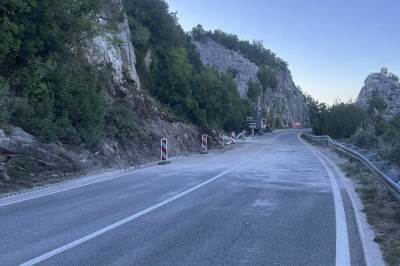 Saobraćaj na putu Cetinje – Budva ponovo uspostavljen 