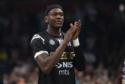  Njemački košarkaš Franc Vagner vjeruje da je Isak Bonga zaradio "povratnu kartu" za NBA 