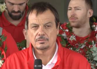  Ergin Ataman se rasplakao pred Turcima 