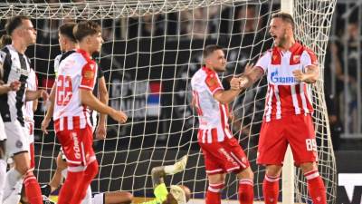  Kiks igrača Partizana poklonio vođstvo Crvenoj zvezdi: Arnautović cimnuo, Elšniku je posle bilo lako 