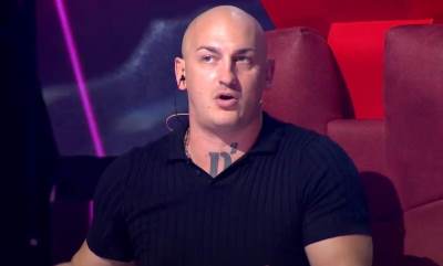   Desingerica rekao kandidatu da mu je tata i da ga je stvorio 