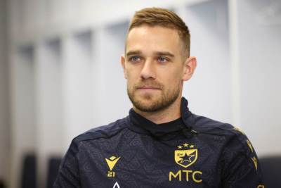  "Skinuću dres, dobiću crveni, pa da opet bude frka u medijima": Elšniku zasmetalo jedno pitanje novinara 