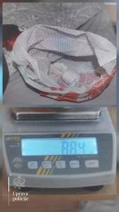  Nikšiću i Pljevlja: Lišena slobode tri lica koja se sumnjiče za uličnu distribuciju opojne droge 