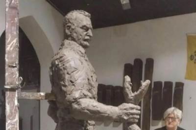  Više institucija tvrdi da nema informacije o podizanju obilježja Račiću 