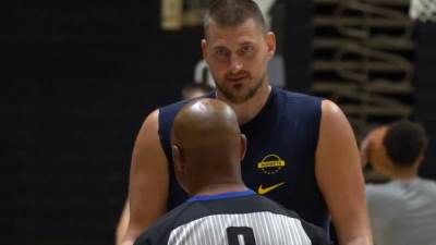  Sudije došle da pričaju s Nikolom Jokićem: Zažalile istog trenutka, ne pamte da im se ovo desilo 