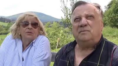 Žena Halida Bešlića van sebe    Žena Halida Bešlića van sebe