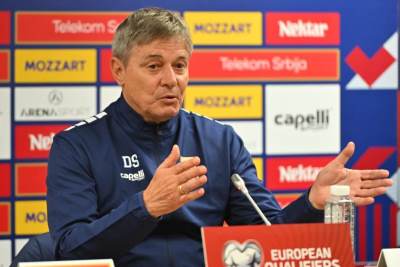  "Ovo je zaista sramotno": Vjetrović u studiju RTS-a ostao bez teksta zbog loše igre Srbije 