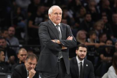  Povrede mijenjaju planove Partizanu: Crno-bijeli bez dvojice važnih igrača krenuli u Split 