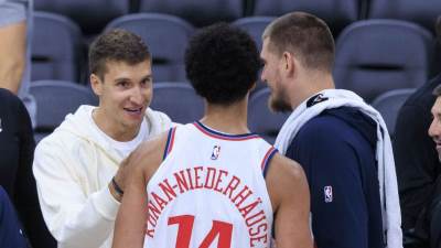 Bogdan se pojavio, spreman je za NBA sezonu: Povreda je prošlost, Klipersi su ga izveli na teren   Bogdan se pojavio, spreman je za NBA sezonu: Povreda je prošlost, Klipersi su ga izveli na teren