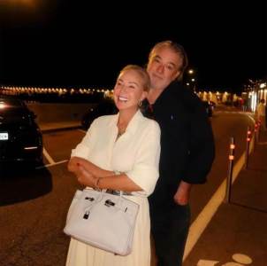  "Aleksandra i Filip imaju svoje roditelje, ali tu sam i ja": Lepa Brena nikad emotivnije o prinovi u 