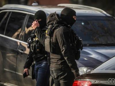  Uhapšen inspektor iz Požarevca, sumnja se da je pomagao vračarskom klanu: Spremao ubistvo i već isko 