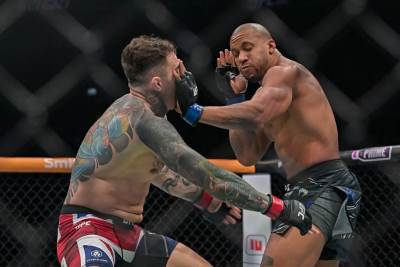  Zbog ovoga je prekinuta borba godine u UFC 