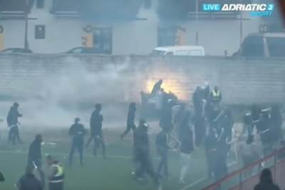  Sedam navijača “Vojvoda” privedeno nakon sukoba na fudbalskoj utakmici 