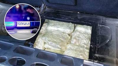  Uhapšen muškarac (22) na graničnom prelazu Gradina: Zaplijenjeno više od 55 kilograma marihuane  