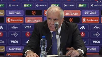  Željko Obradović posle dvije rečenice završio konferenciju: Evo šta je rekao o porazu Partizana 