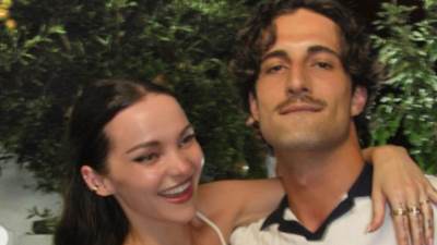  Vjerio se zavodnik za kojim lude žene: Nosio štikle i i ljubio se s muškarcem, a ona mu pomutila um 